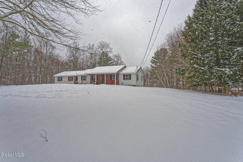 35 Pinewood Way, photo 2