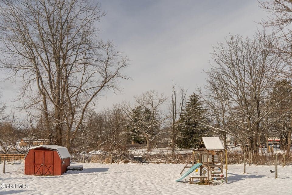 623 Empire Road, photo 3