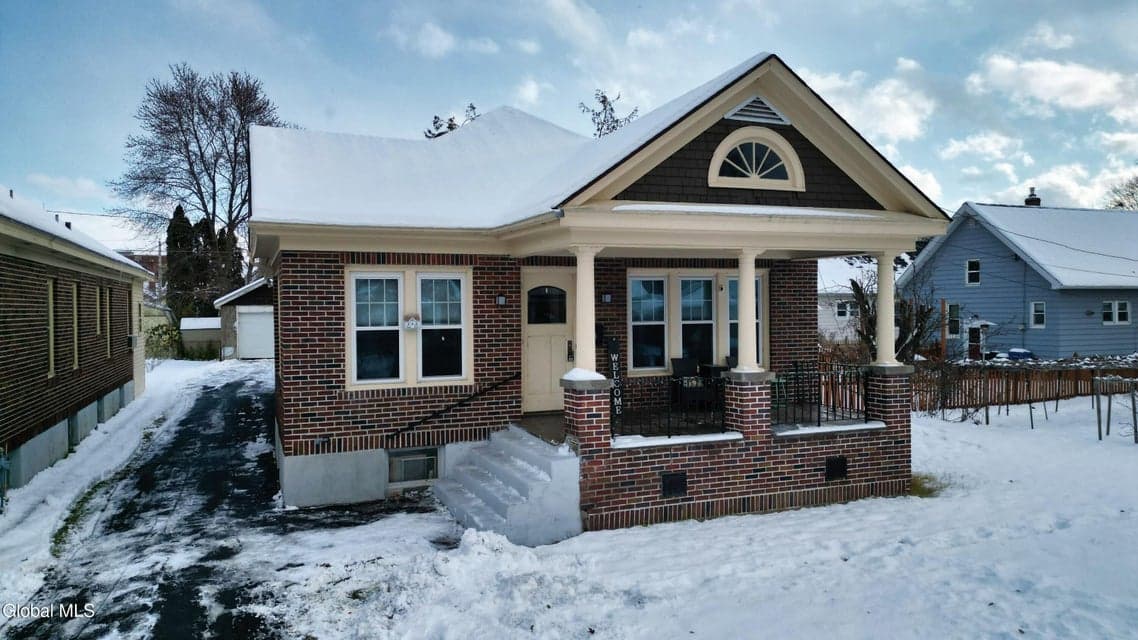81 Edgecomb Street, Albany, NY, photo 2