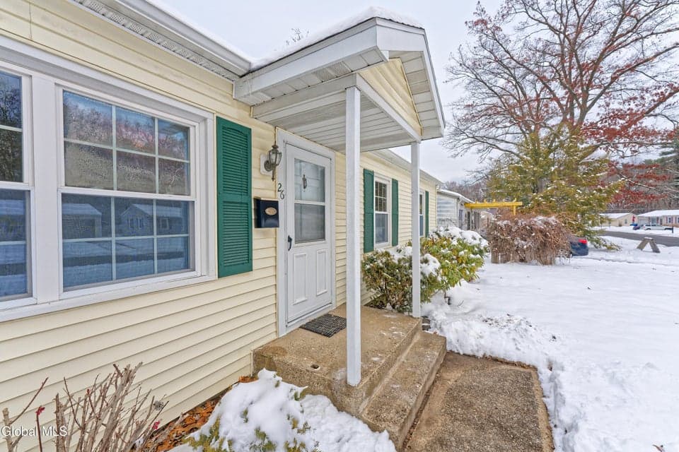 26 Mildred Lane, photo 2
