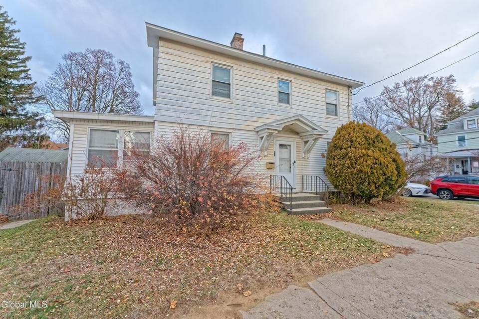 91 Snowden Avenue, photo 2