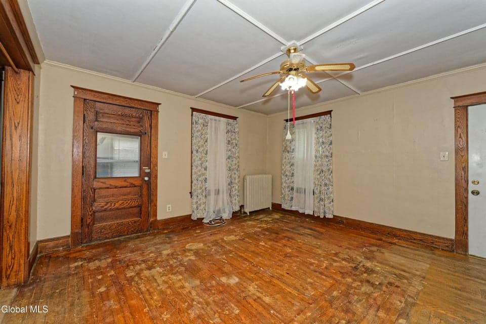91 Snowden Avenue, photo 4