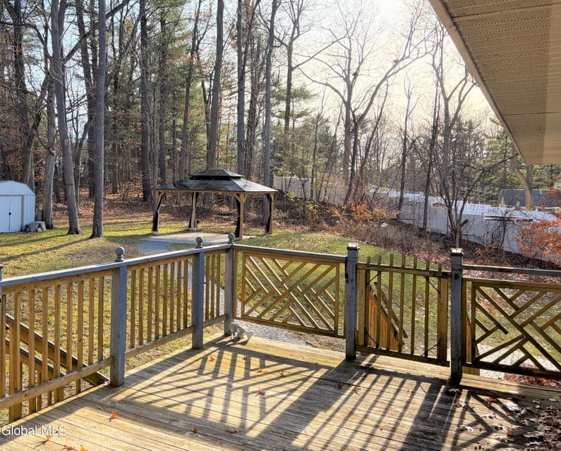 12 Clove Court, photo 5