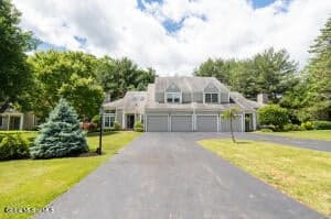 13 Chesterfield Drive