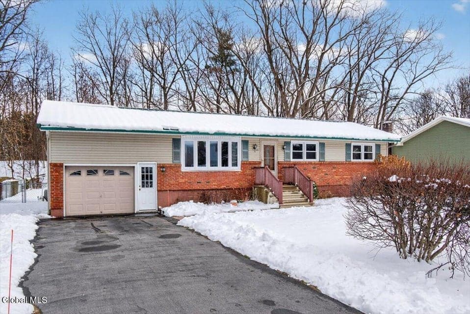 25 Dino Drive, photo 2