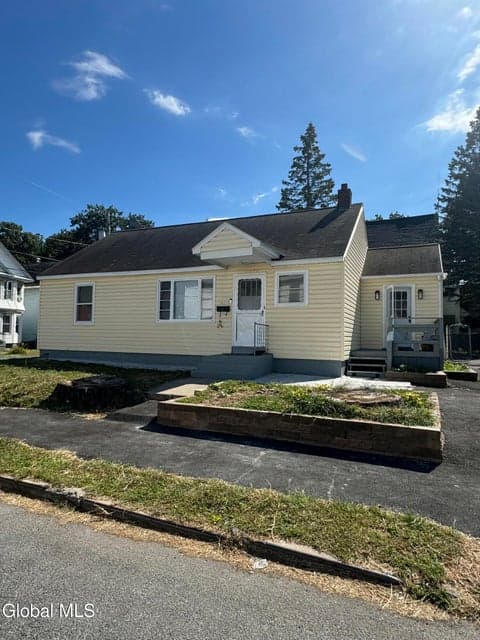 132 Prospect Street