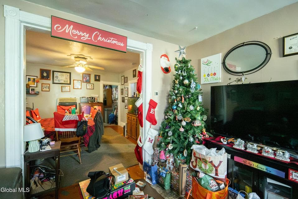 70 Heartt Avenue, photo 4
