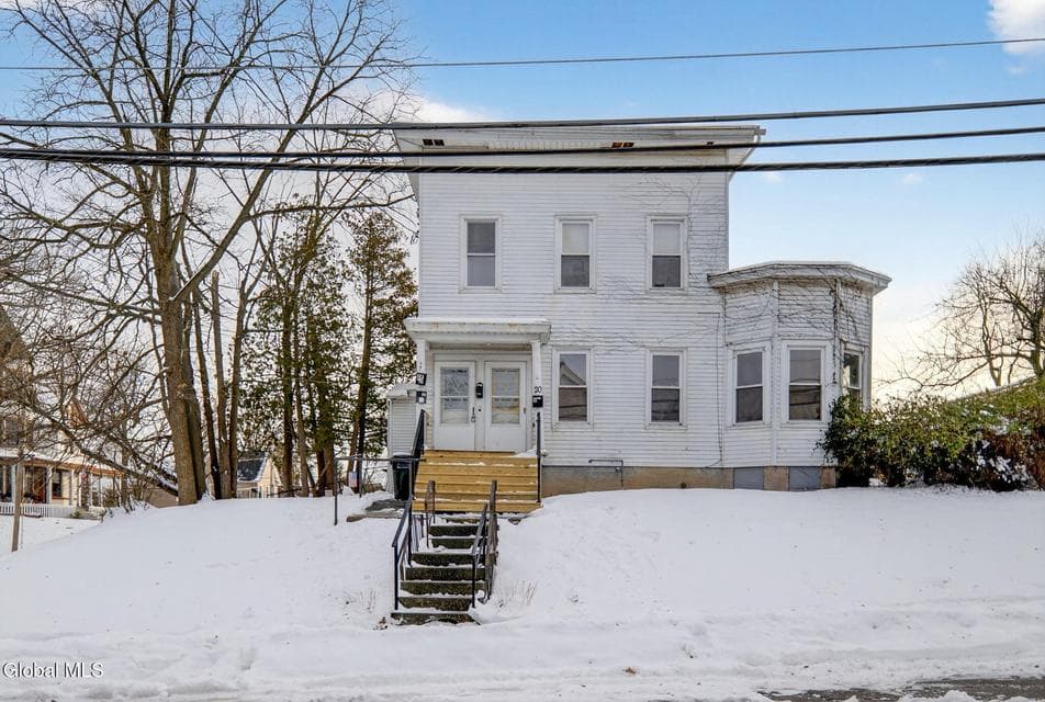 20 McElwain Avenue, photo 1