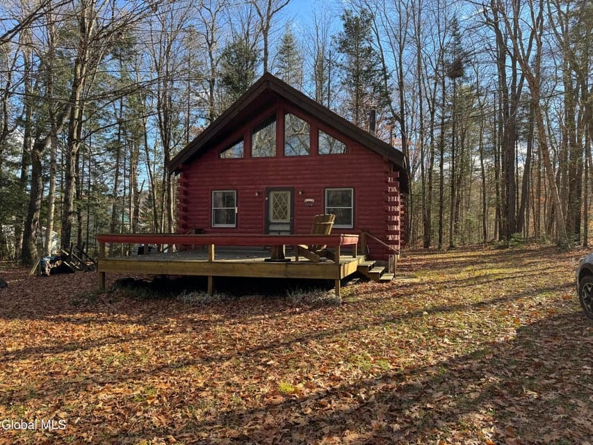 125 W Stoner Lake Road, photo 3