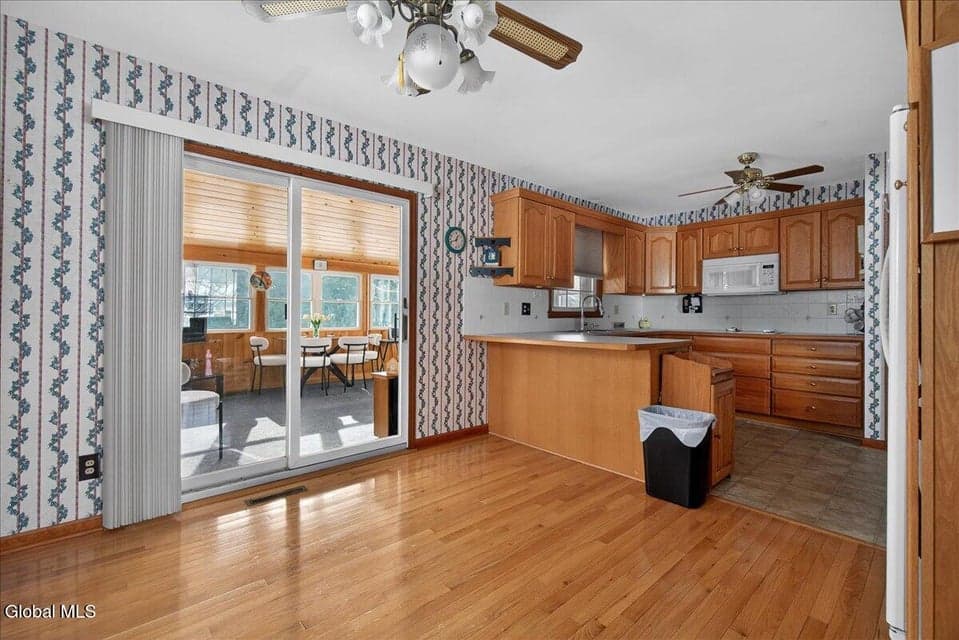 9 Sequoia Drive, photo 2
