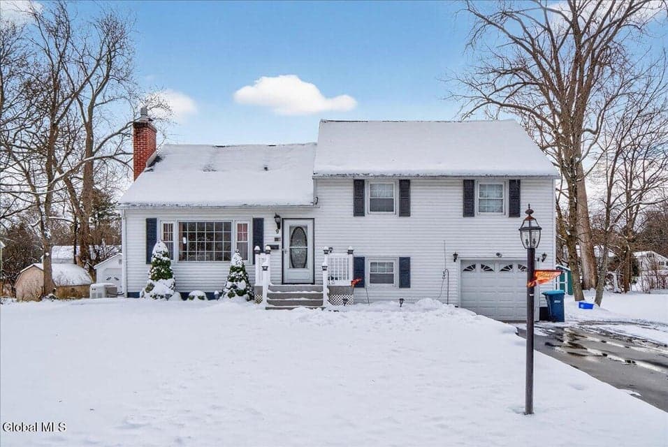 9 Sequoia Drive, photo 1