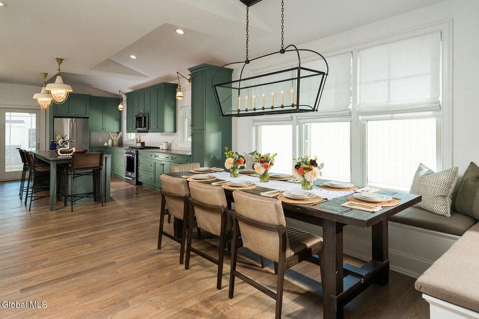 1 Nicole Avenue, photo 5