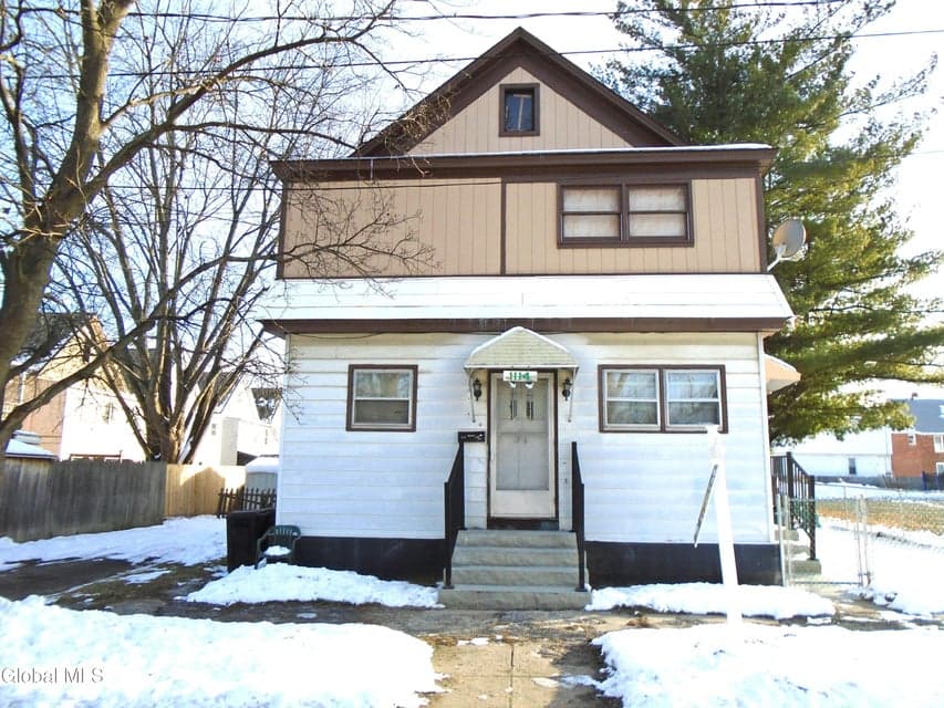 1114 9th Avenue, photo 2
