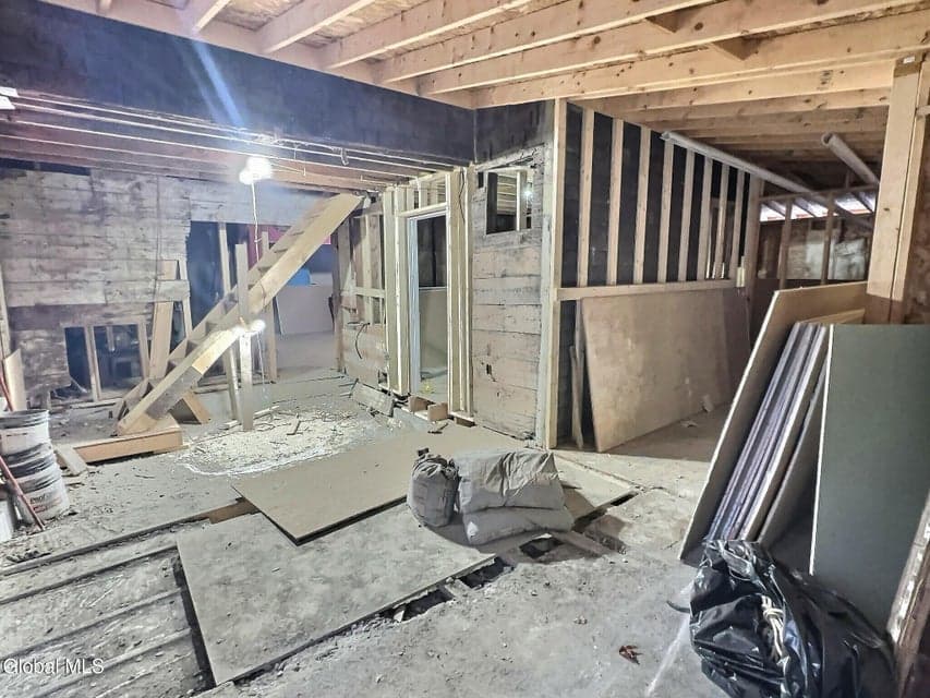 262 Wayne Street, photo 3