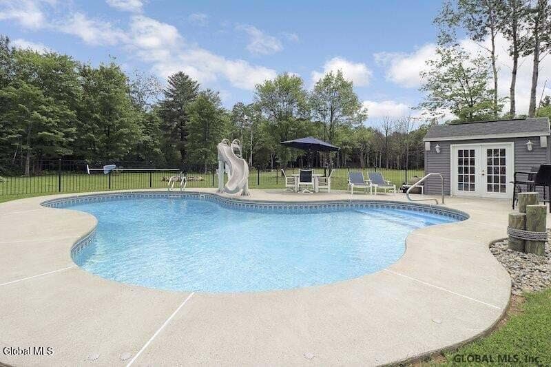 133 Dawson Road, photo 4