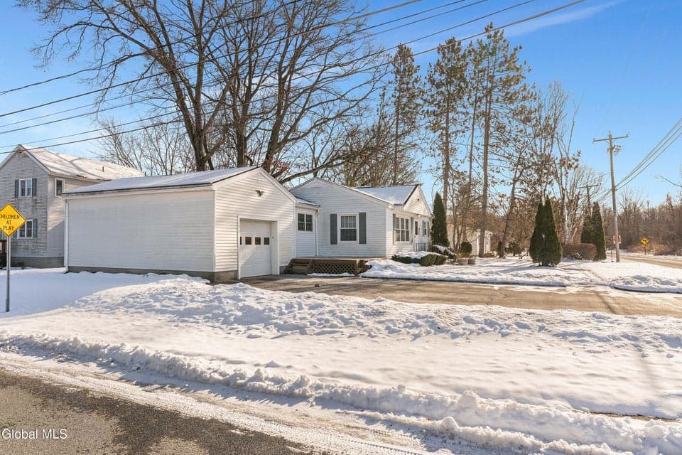 73 Thatcher Street, photo 5