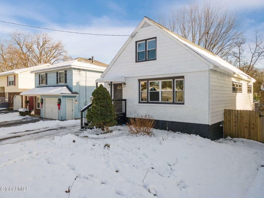 152 Chiswell Road, photo 3