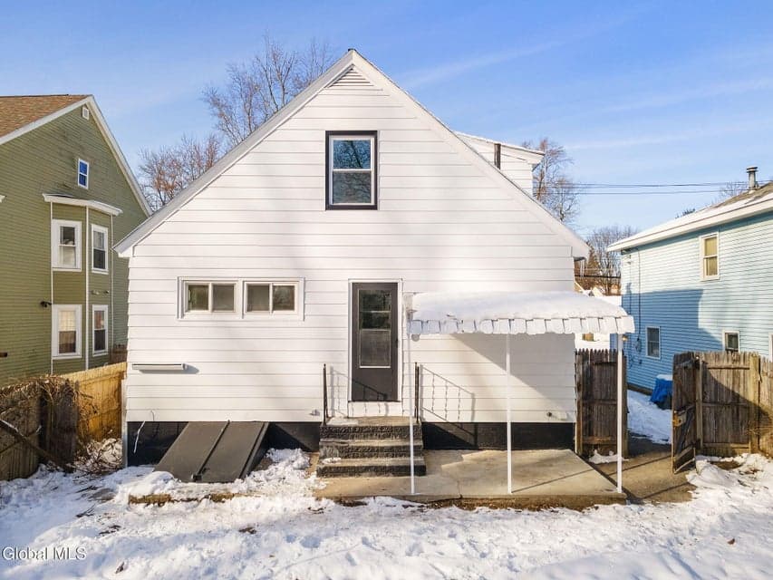 152 Chiswell Road, photo 4