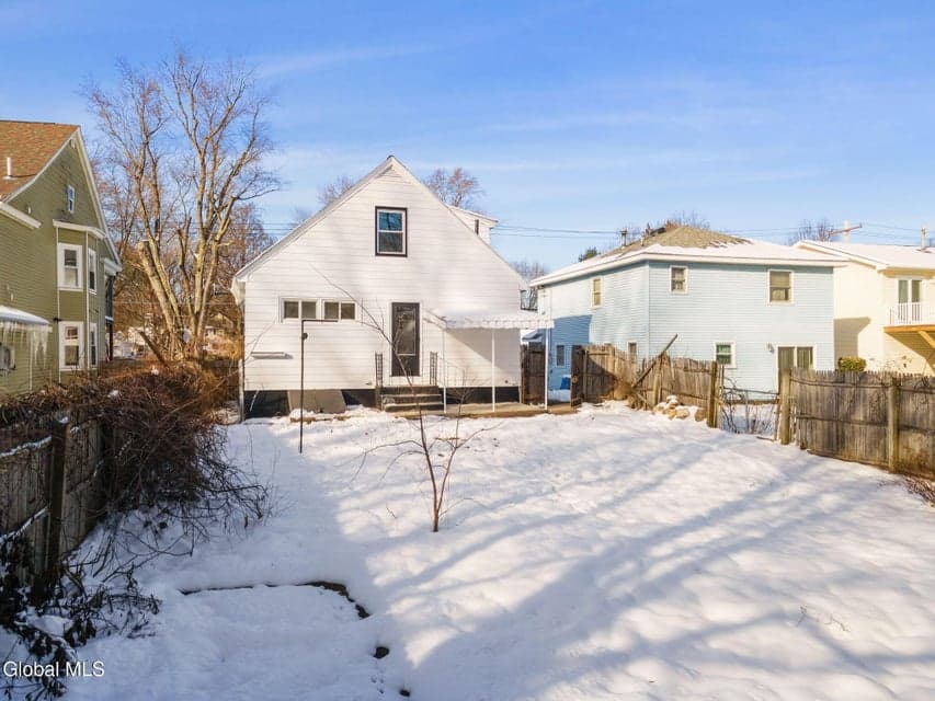 152 Chiswell Road, photo 5