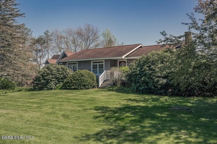 7 Western Avenue, Charlton, NY, photo 1