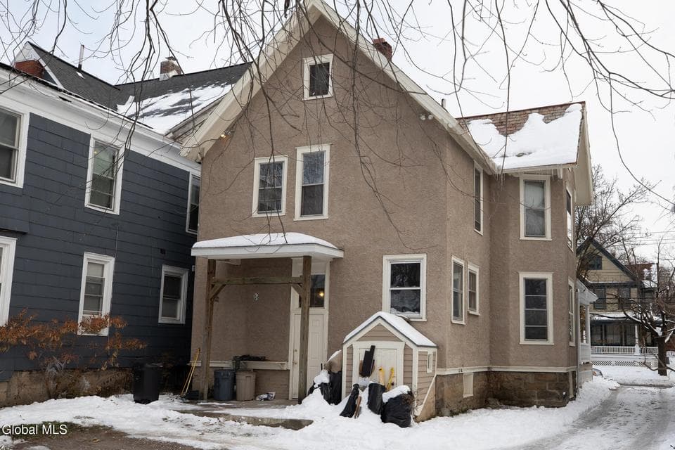 1039 Wendell Avenue, photo 4