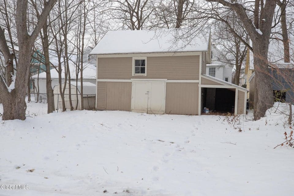 1039 Wendell Avenue, photo 5