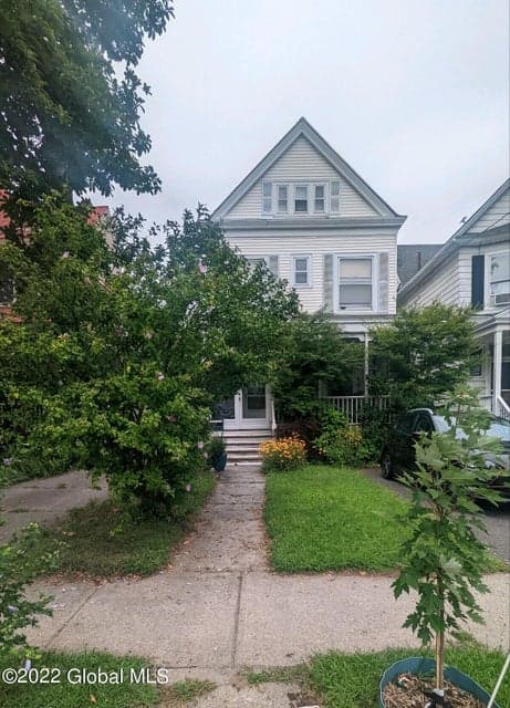 38 N Allen Street, photo 2