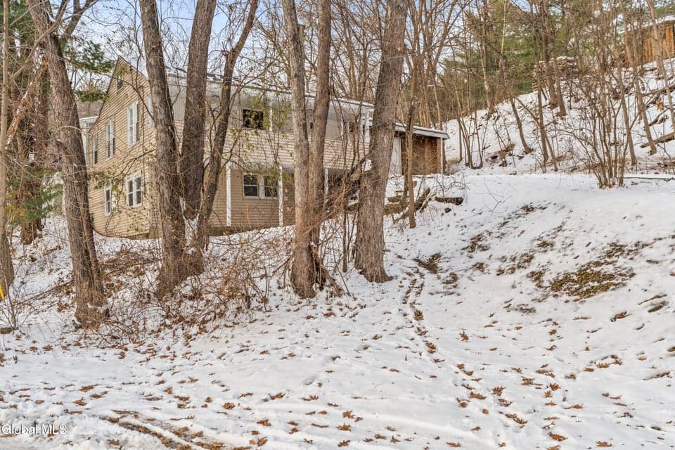 5 Homestead Avenue, North Greenbush, NY, photo 2