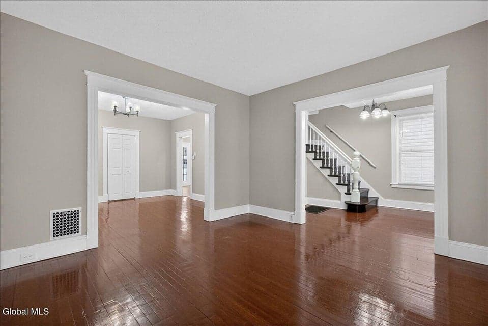 35 James Street, photo 5