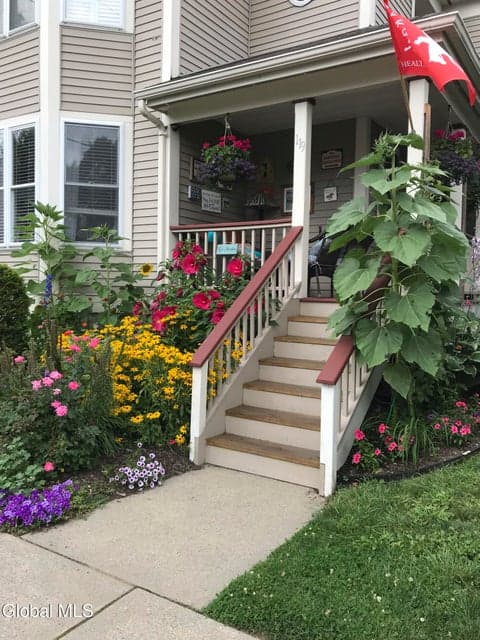 119 Grand Avenue, photo 4