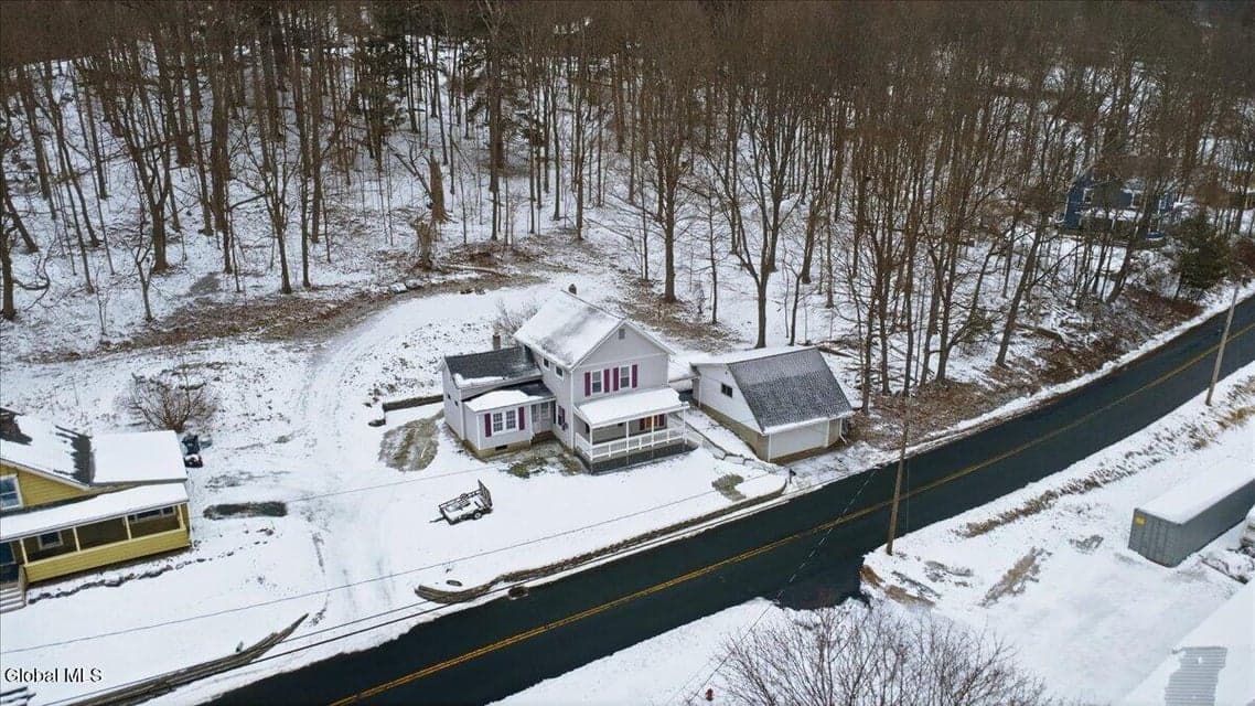 129 Green Hollow Road, photo 2