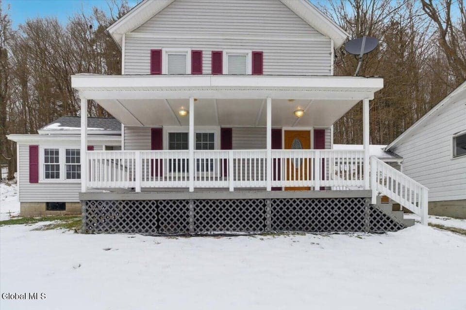 129 Green Hollow Road, photo 1