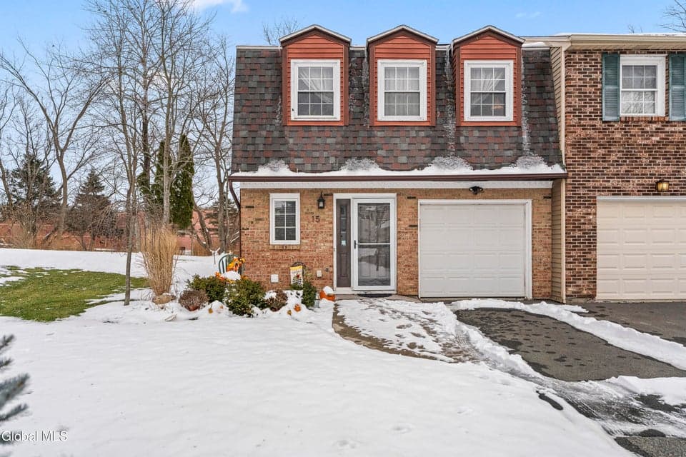 15 Stirrup Drive, photo 1