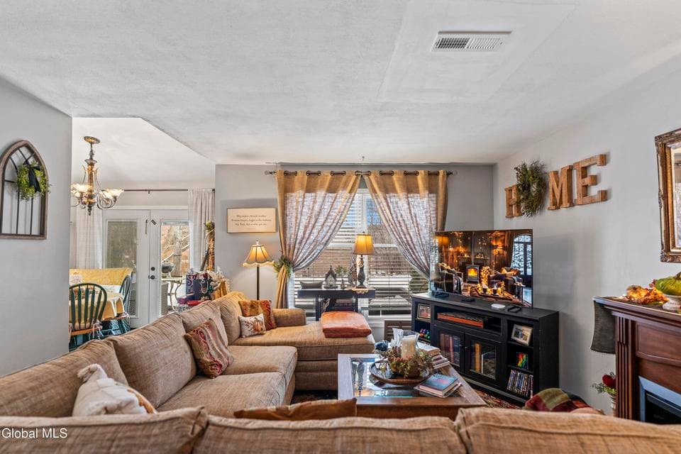 15 Stirrup Drive, photo 3