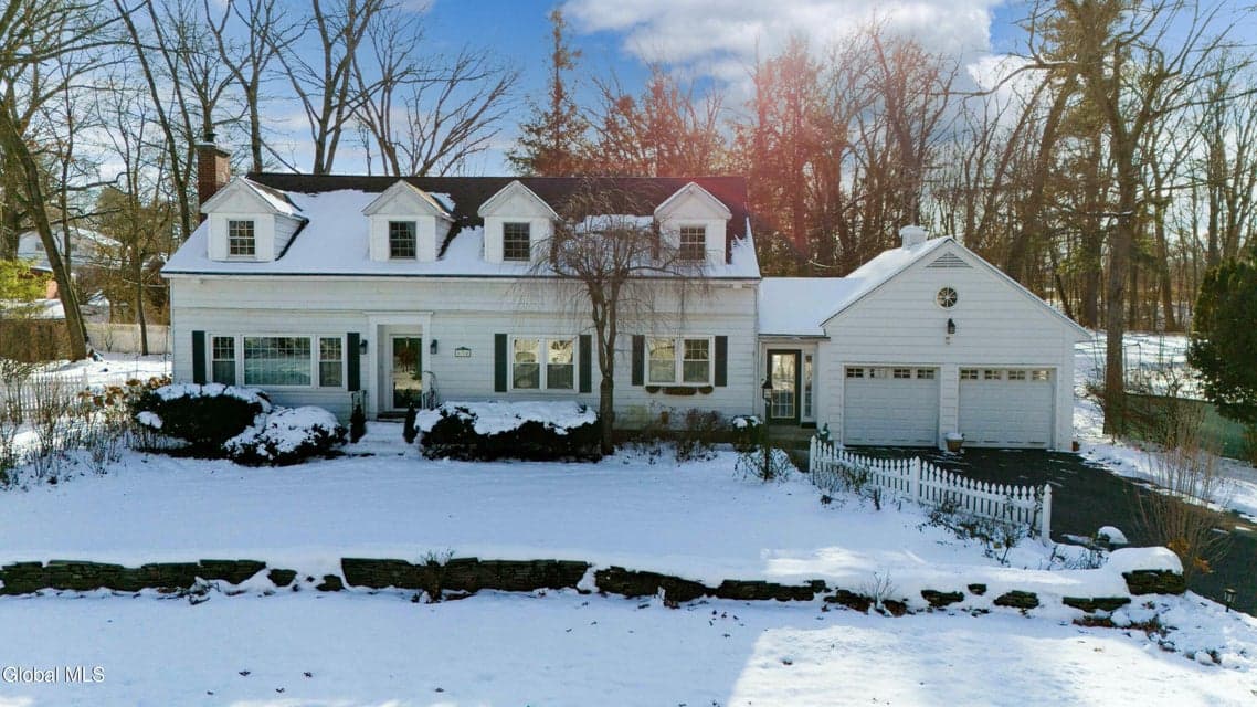834 Jamaica Road, photo 1