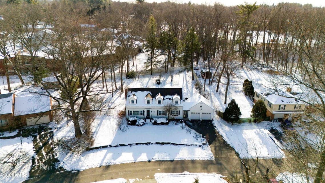 834 Jamaica Road, photo 4