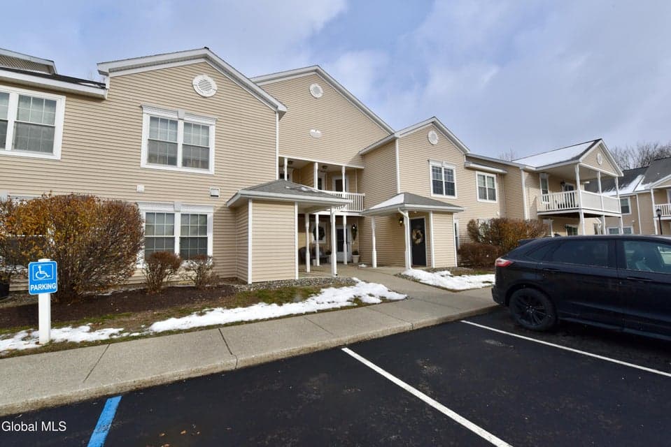 410 Cedar Run, photo 3