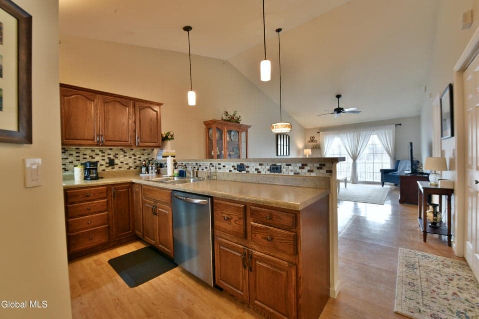 410 Cedar Run, photo 5