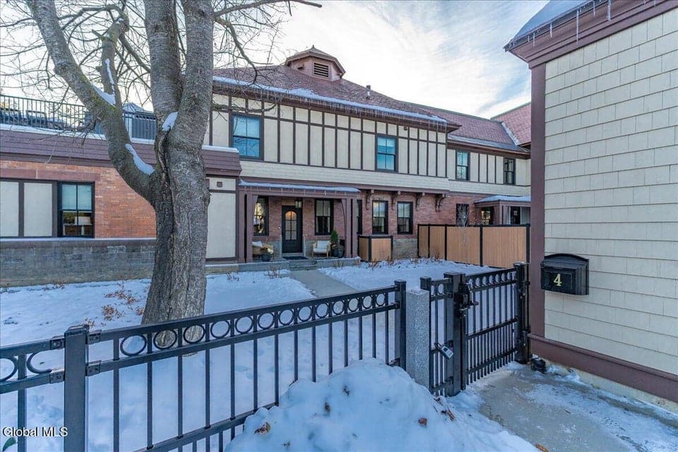 122 Regent Street, photo 2
