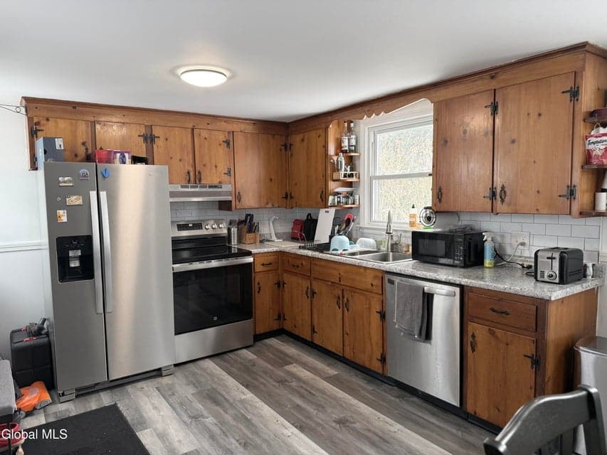 236 Glenmont Road, photo 2