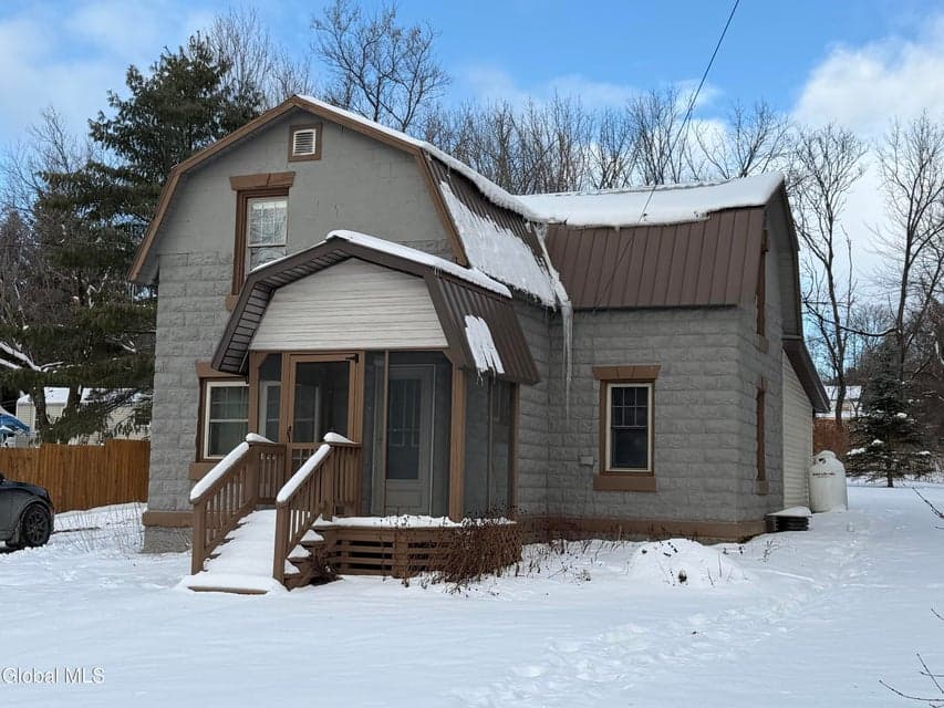 109 Joyce Road, photo 3