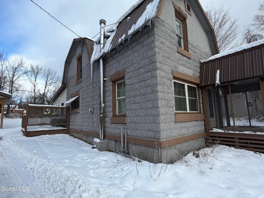 109 Joyce Road, photo 4
