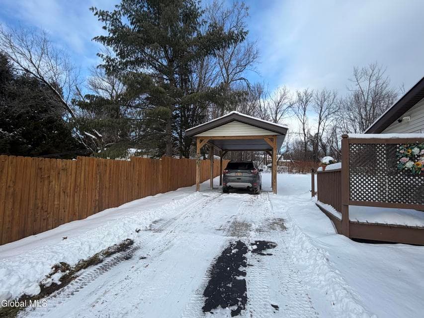 109 Joyce Road, photo 5