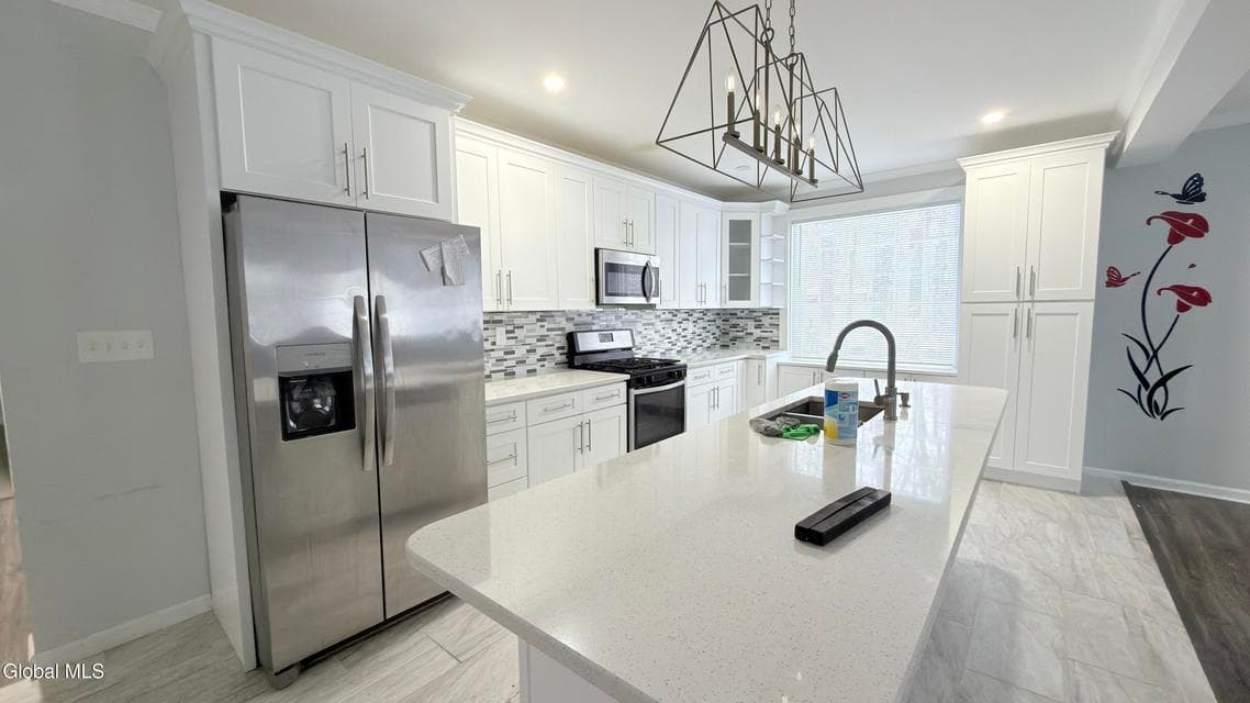 1314 W High Street, photo 2