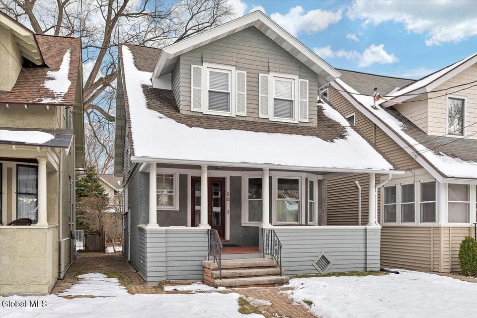 86 Grove Avenue, photo 3