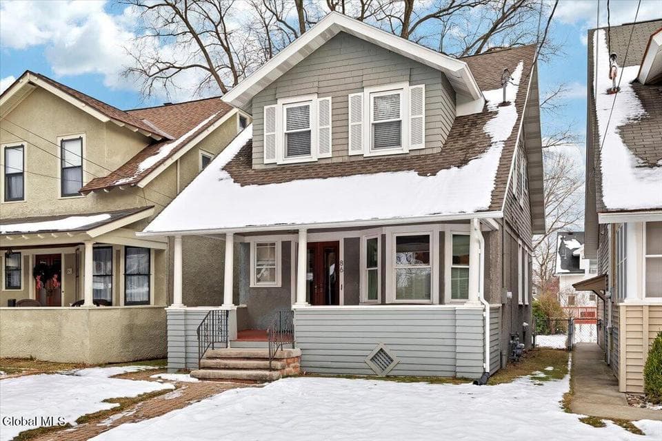 86 Grove Avenue, photo 2