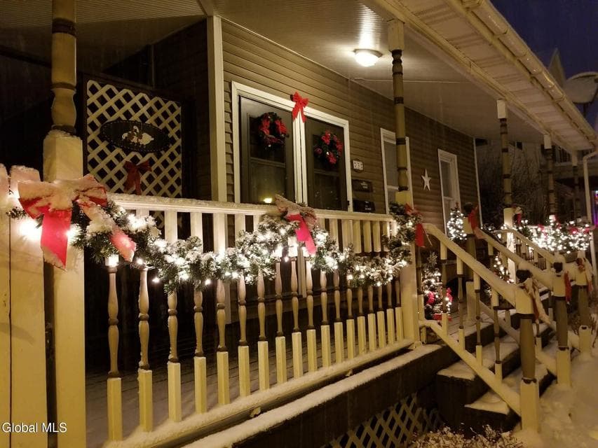 3 9th Street, photo 2