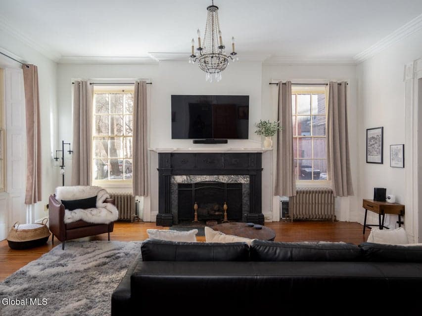 12 State Street, photo 5