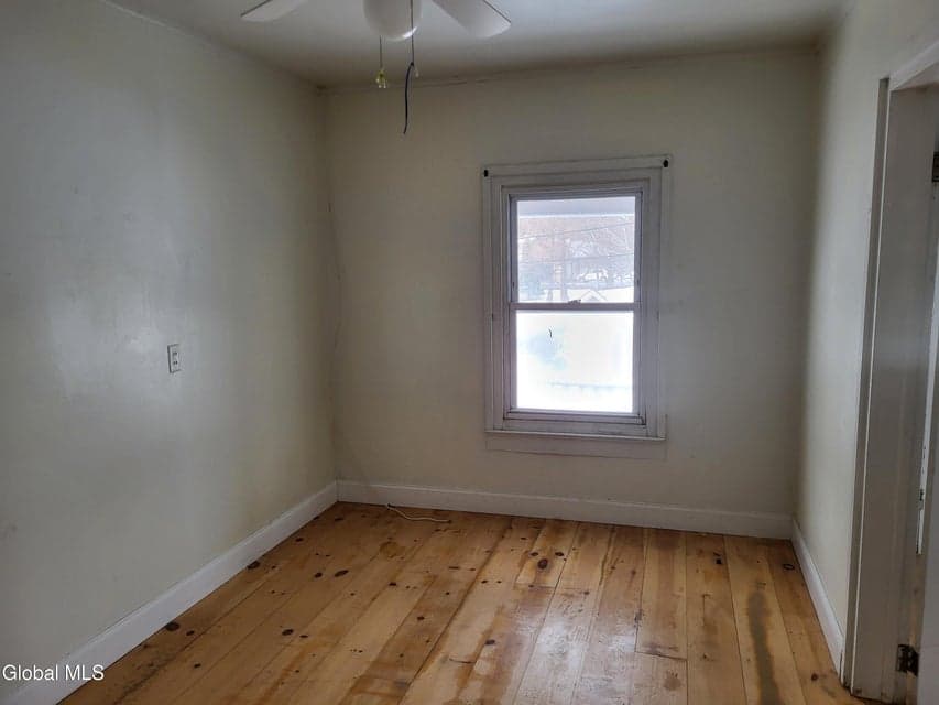 111 Park Place, photo 5