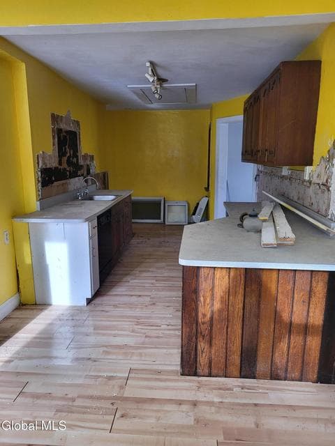 111 Park Place, photo 2